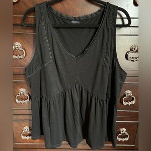 Torrid 2 Black Eyelet Tank Camisole